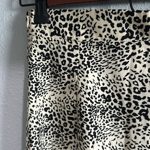Animal print skirt size XS - Picture 3 of 4